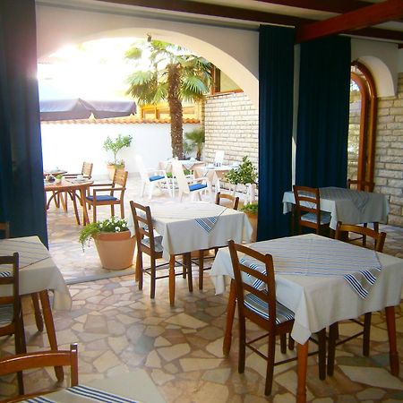 Bed & Breakfast Pansion Rade Hotel Pirovac Eksteriør billede