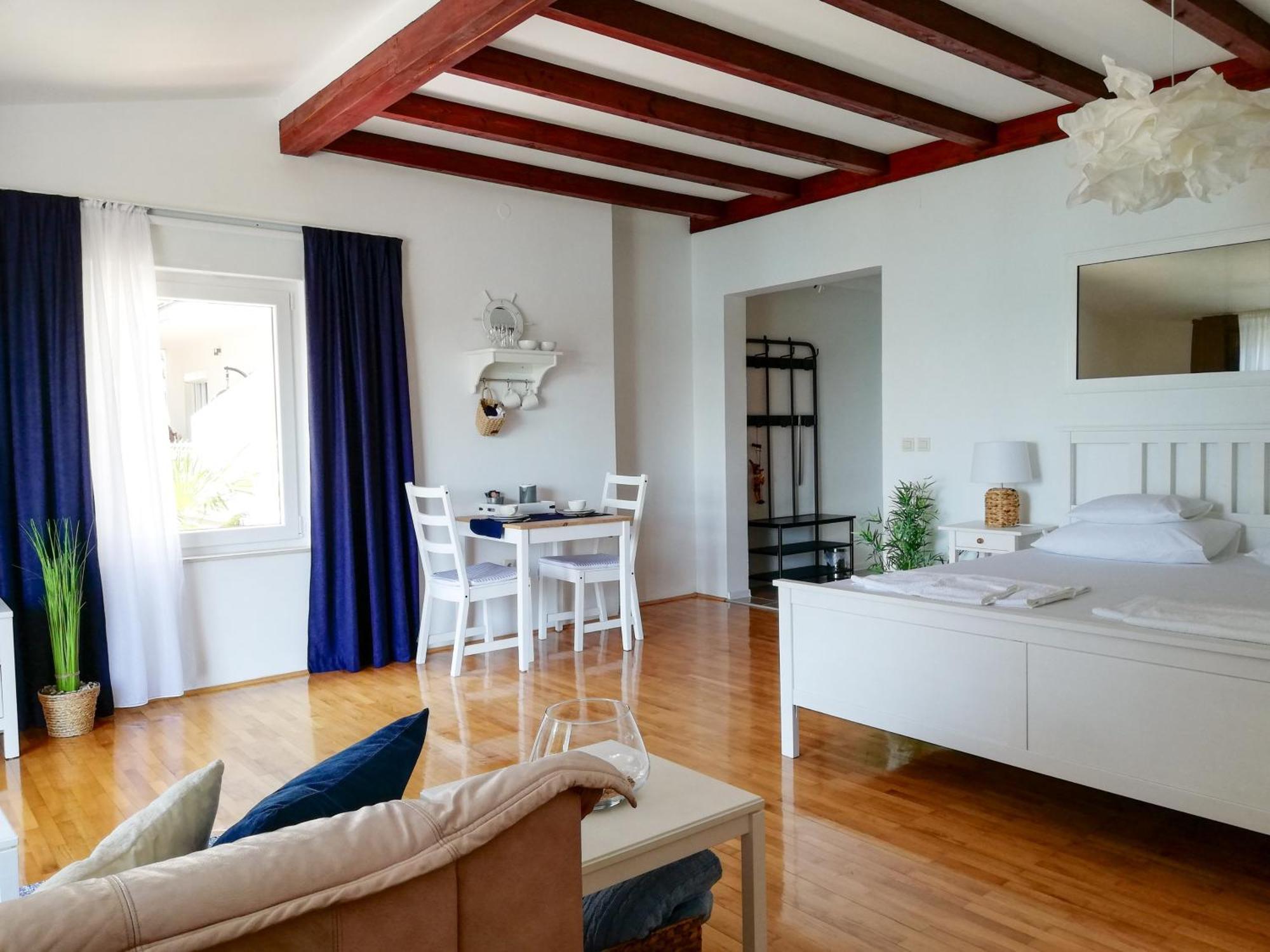 Bed & Breakfast Pansion Rade Hotel Pirovac Værelse billede