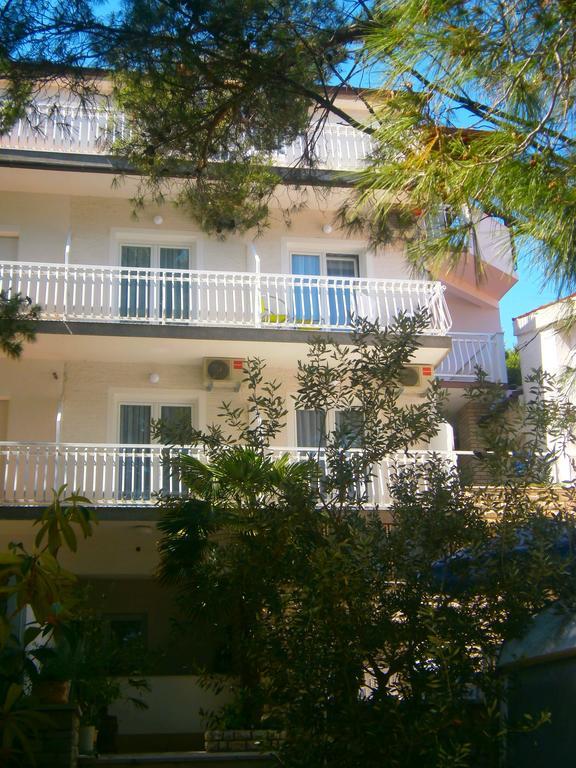 Bed & Breakfast Pansion Rade Hotel Pirovac Eksteriør billede