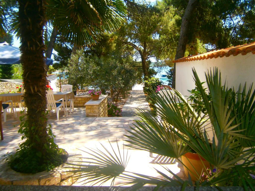 Bed & Breakfast Pansion Rade Hotel Pirovac Eksteriør billede