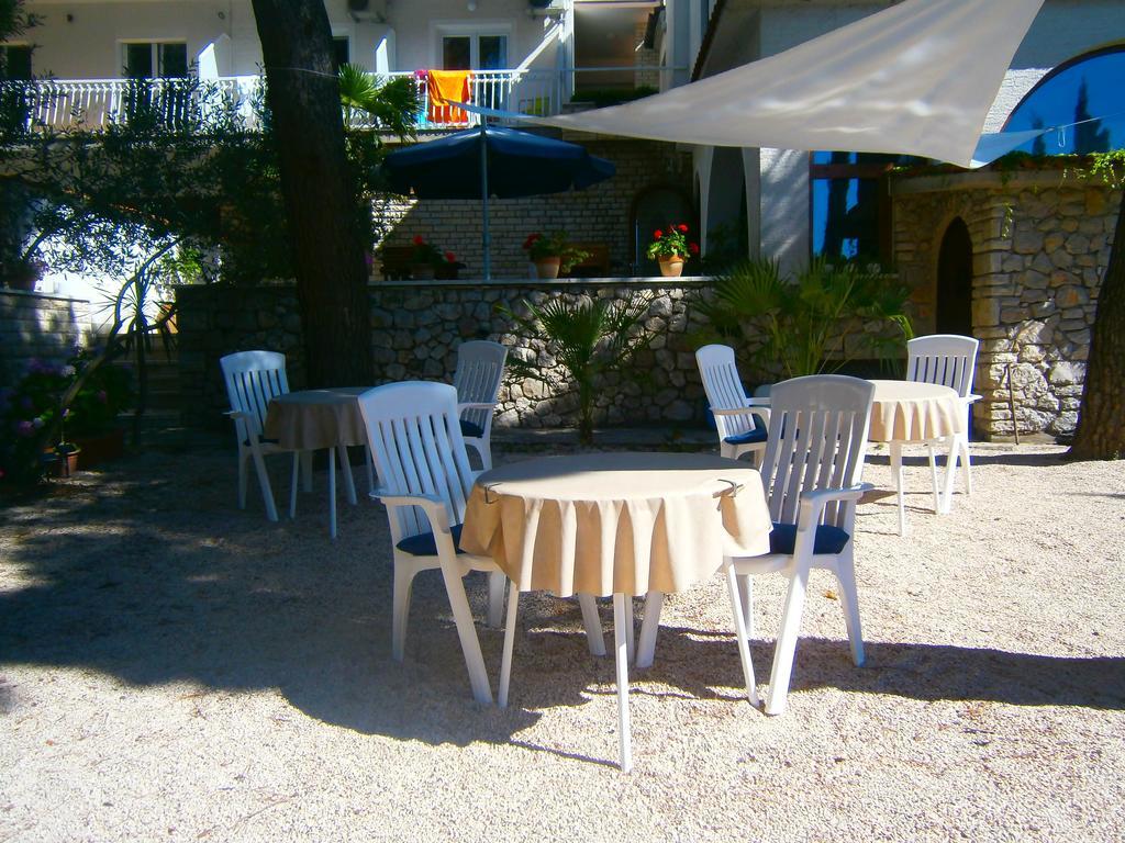 Bed & Breakfast Pansion Rade Hotel Pirovac Eksteriør billede