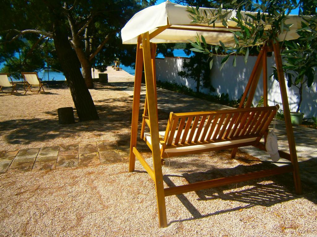 Bed & Breakfast Pansion Rade Hotel Pirovac Eksteriør billede