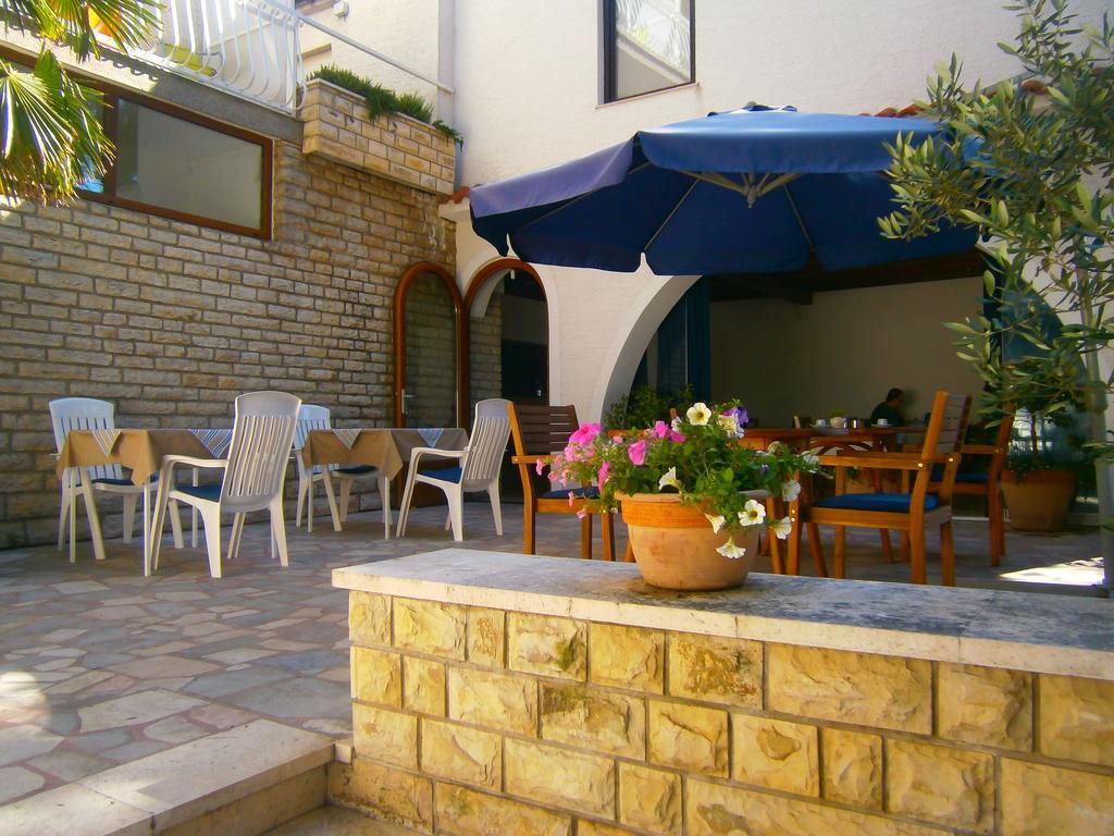 Bed & Breakfast Pansion Rade Hotel Pirovac Eksteriør billede