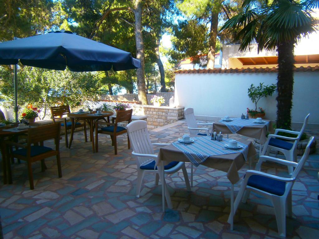 Bed & Breakfast Pansion Rade Hotel Pirovac Eksteriør billede